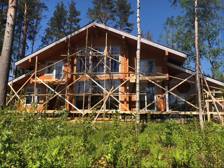 Коттедж 290 м² на участке 27 сот.