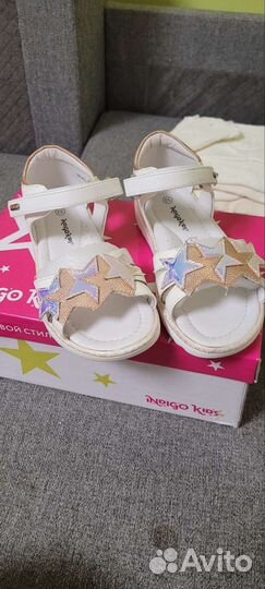 Босоножки для девочки 32 размер новые
