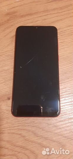 Samsung Galaxy A20, 3/32 ГБ