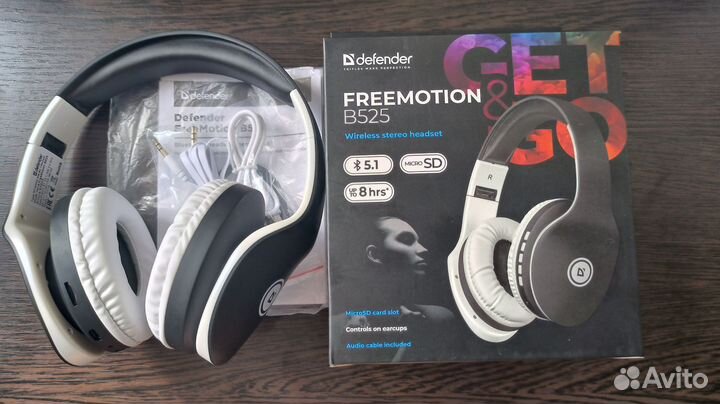 Беспроводные наушники новые