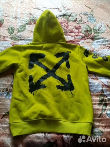 Худи с капюшоном М