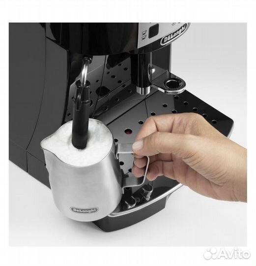 Кофемашина delonghi