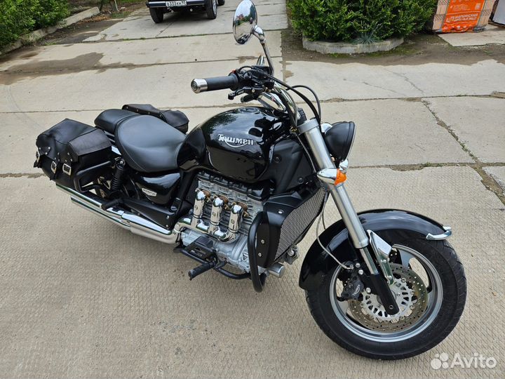 Triumph Rocket 3