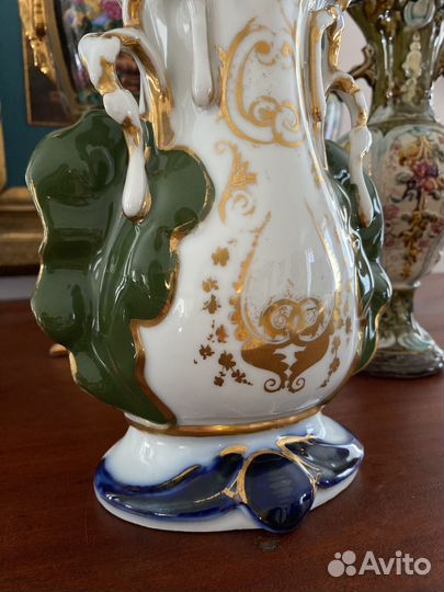 Антикварная ваза. Старый Париж