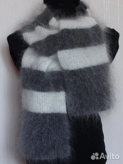 Шарф пуховый вязаный