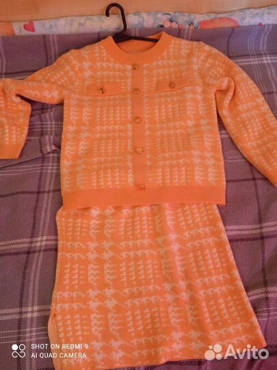 Продам костюм на девочку, очень красивый