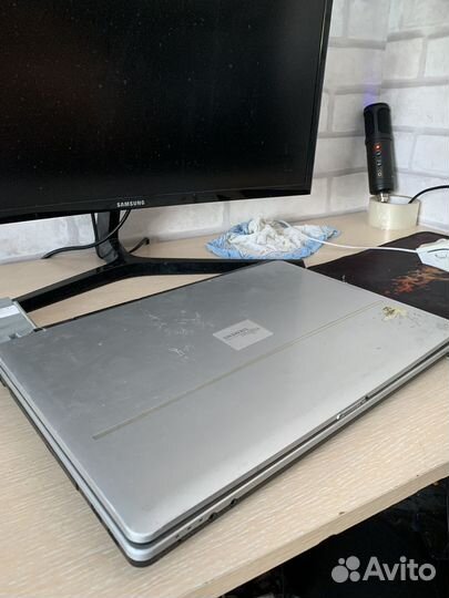 Ноутбук fujitsu siemens