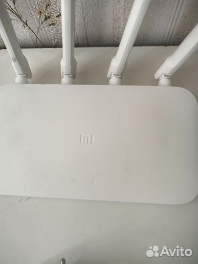 Wi-Fi роутер Xiaomi Mi Wi-Fi Router 4A