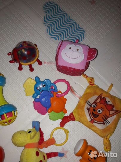 Погремушки подвески игрушки от рождения пакетом