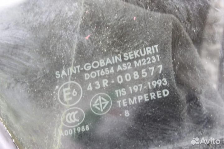 Стекло двери задней правой для Mazda 3 2002-2009