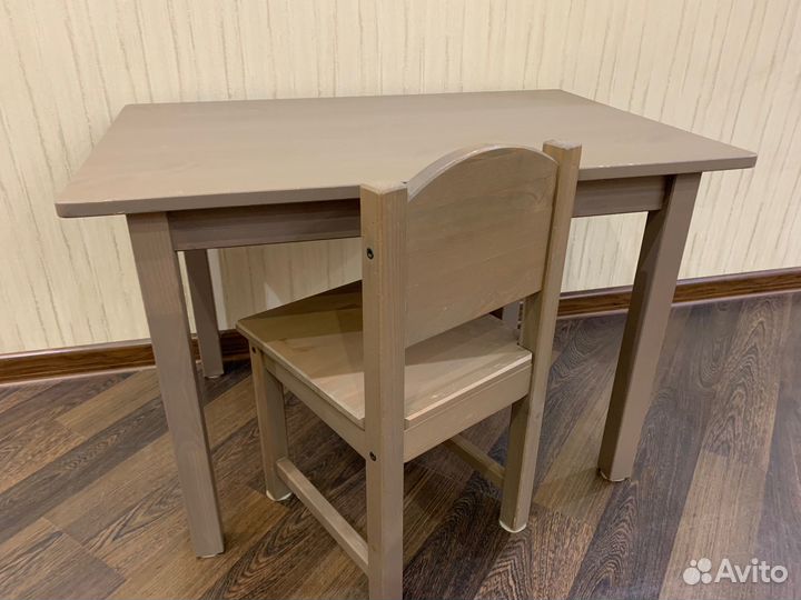 Детский стол и стул IKEA сундвик