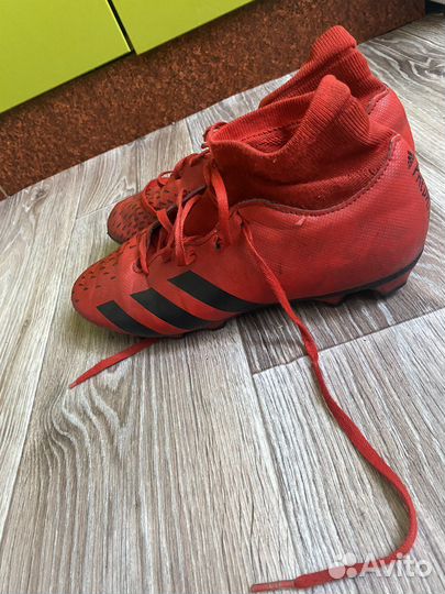 Бутсы adidas предатор 42