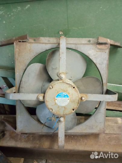 Вентилятор вытяжной промышленный бу