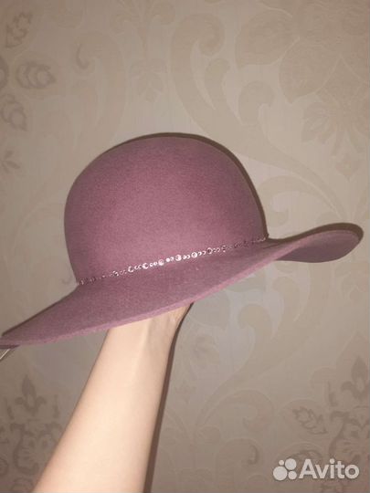 Сиреневая шляпа новая