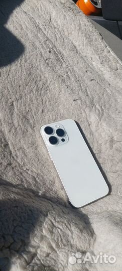 iPhone 15 Pro, 256 ГБ