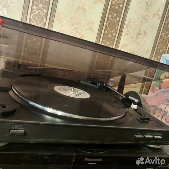 Проигрыватель винила sony ps LX300USB