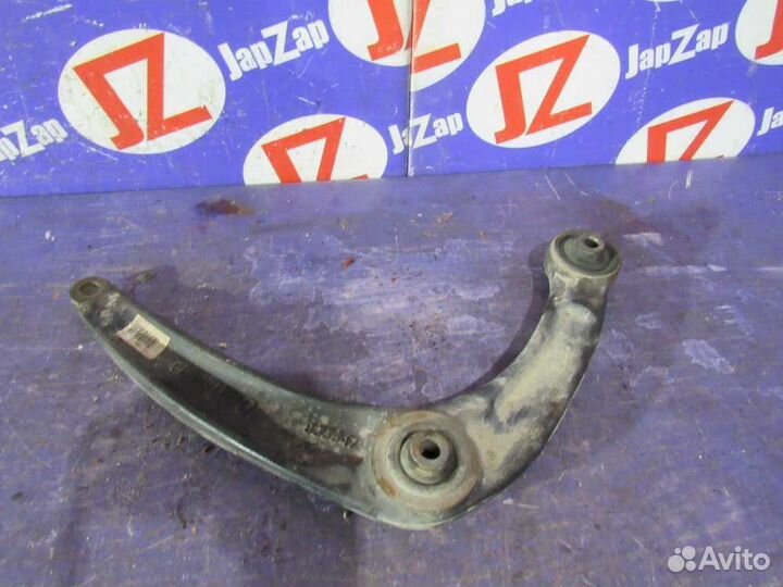 Рычаг Peugeot 3008 U5 2010-2017