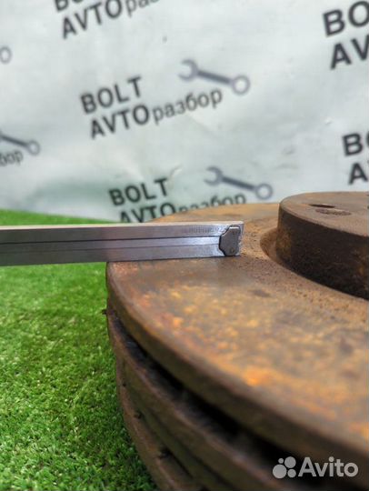 Диски тормозные передние Kia Sorento XM D4HB