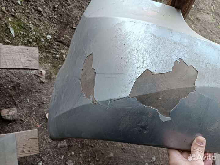 Задний бампер на гранту