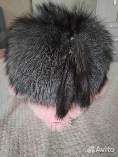 Шапка женская из чернобурки новая