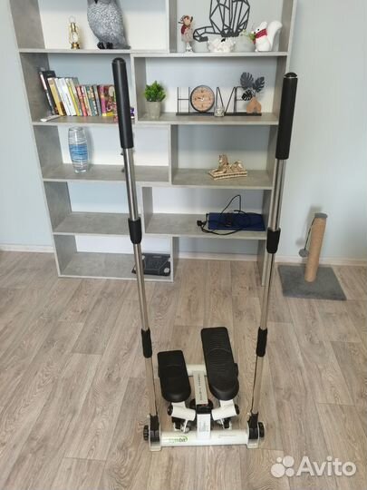 Фитнес тренажёр степпер