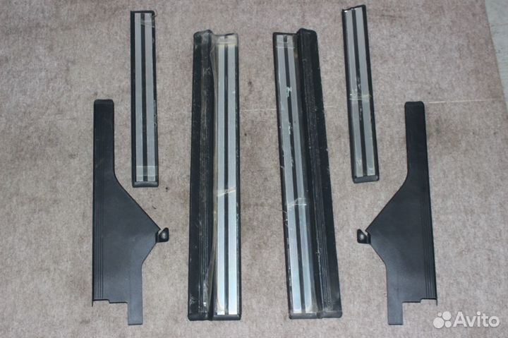 Порожки салонные Mercedes E-Class W210