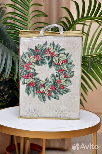 Праздничная скатерть