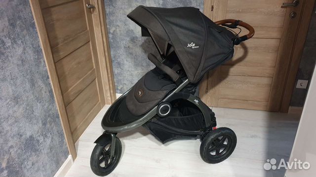 Коляска прогулочная Joie Crosster Flex Signature