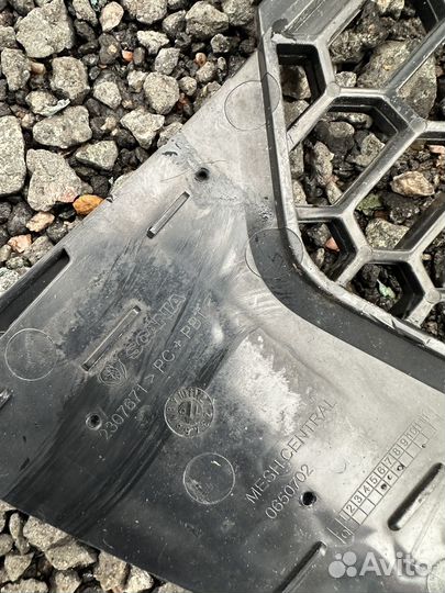 Решётка радиатора Scania 6 2307671