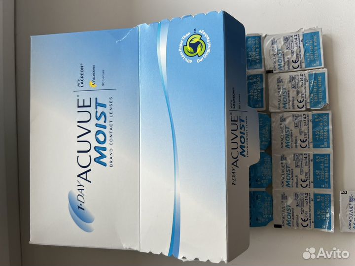 Линзы acuvue moist