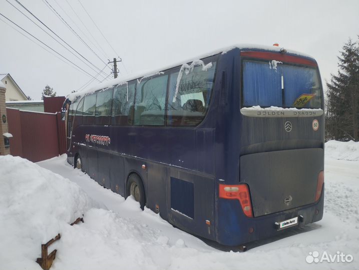 Туристический автобус Golden Dragon XML6129E1A, 2005