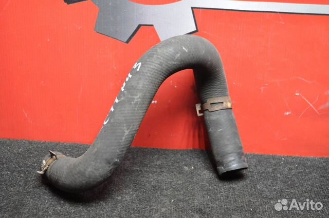 Патрубок радиатора toyota auris ZRE151