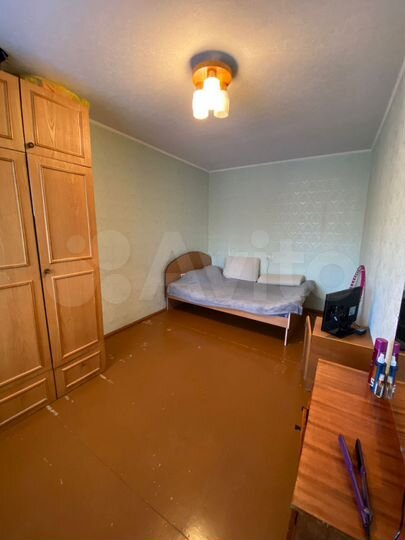 3-к. квартира, 60 м², 2/5 эт.