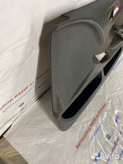 Дверная карта передняя правая Bmw X5 E53 M54B30