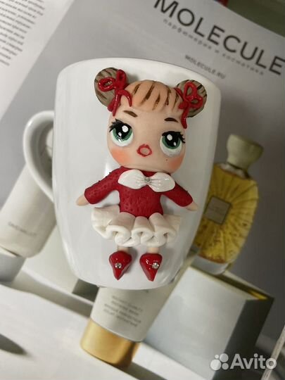 Кружка с декором из полимерной глины