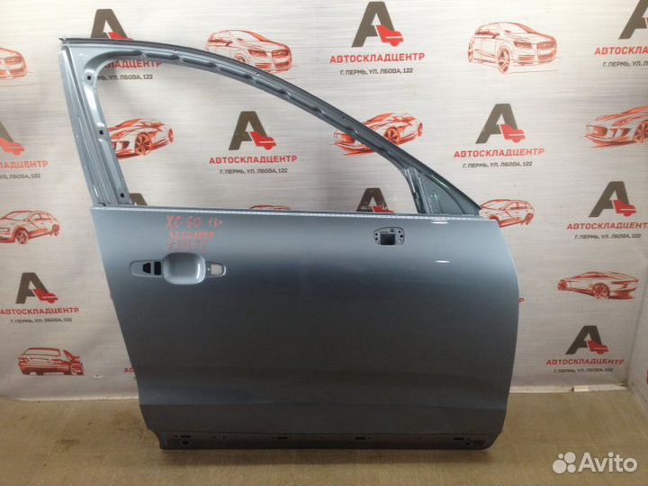 Дверь передняя правая Volvo XC60