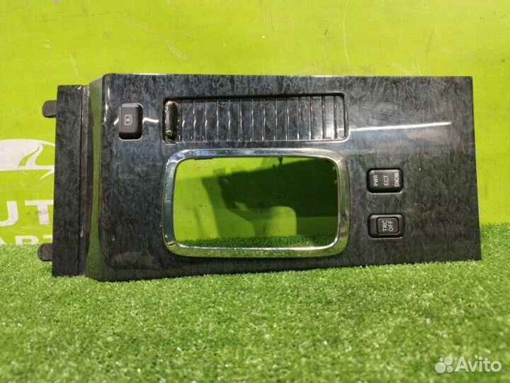 Консоль кпп toyota brevis JCG10 1jzfse 2006