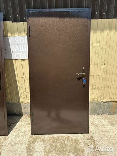 Дверь входная металлическая бронь