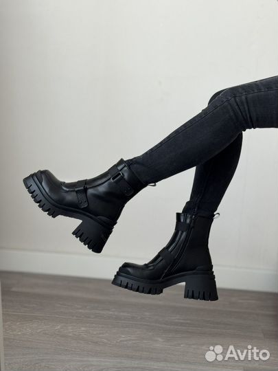 Ботинки демисезонные