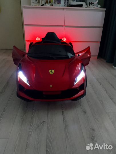 Детский электромобиль Феррари. бу