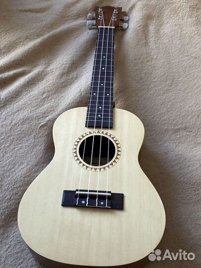 Укулеле Martin Romas