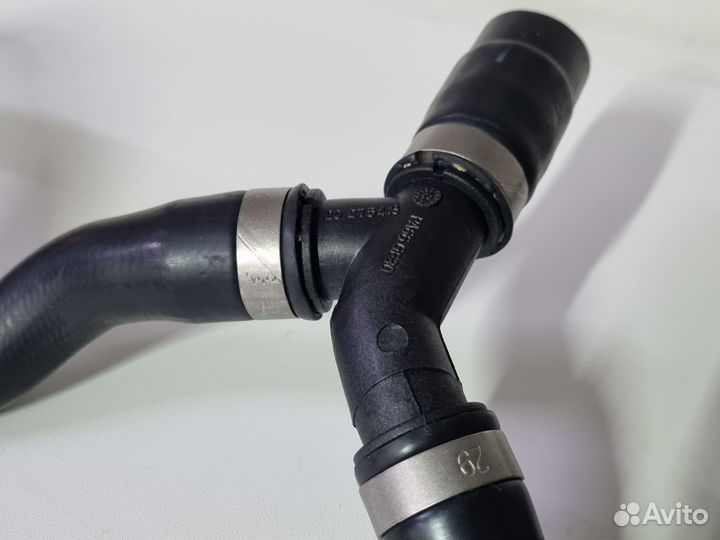 Патрубок охлаждения на Ford Focus 3