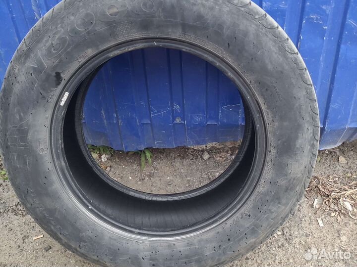 Nexen N8000 235/65 R17