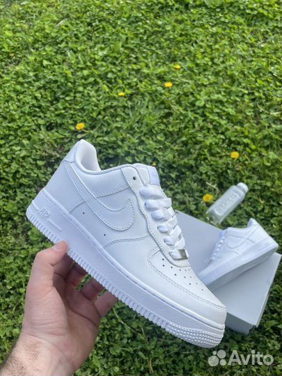 Кроссовки Nike Air Force 1 07 low white