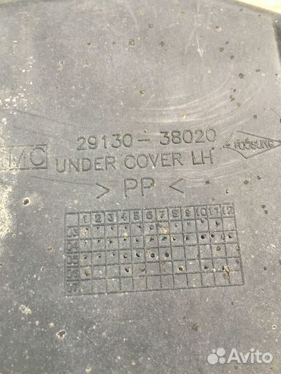 Пыльник двигателя левый Hyundai Sonata 4