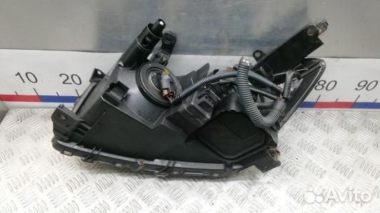 Фара правая toyota RAV 4 ZSA3 (CEA01MU01)