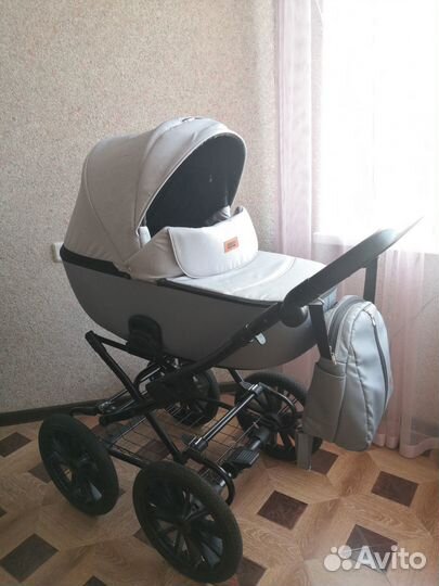 Коляска 2 в 1 Riko Basic Ozon Prestige