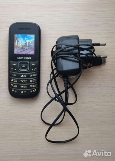 Samsung Keystone 2 GT-E1200M