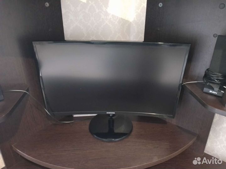 Компьютерный стол и компьютер бу