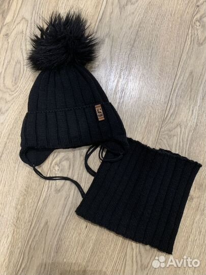 Комплект шапка со снудом для малыша